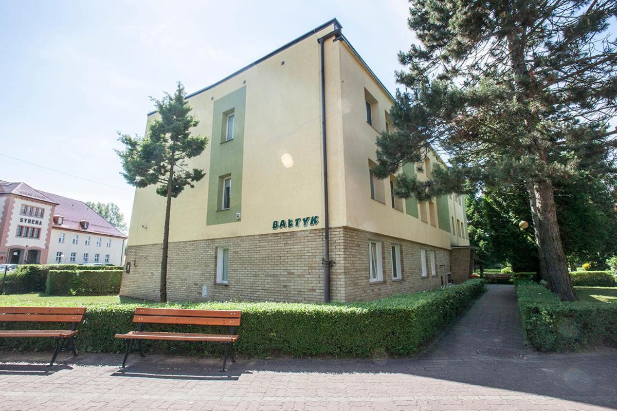 Rewita Rogowo K Kolobrzegu Hotel Exterior photo